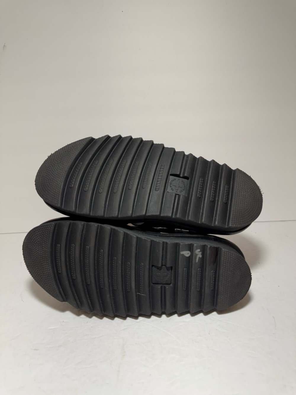 Dr. Martens Blaire Hydro
Leather Gladiator Sandal Black Size 7 - Picture 10 of 15